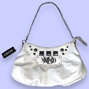 Chic XOXO Diablo White Handbag with Chain Detail